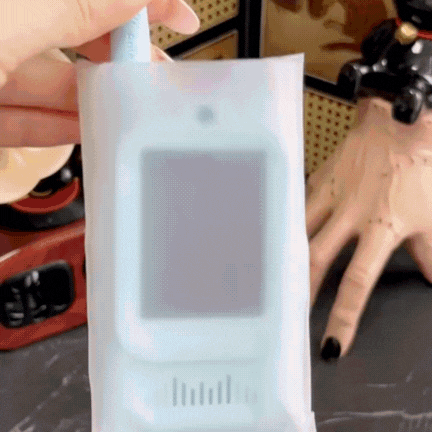 جهاز "المستكشف الصغير" 2 في 1 – كاميرا رقمية + جهاز لاسلكي